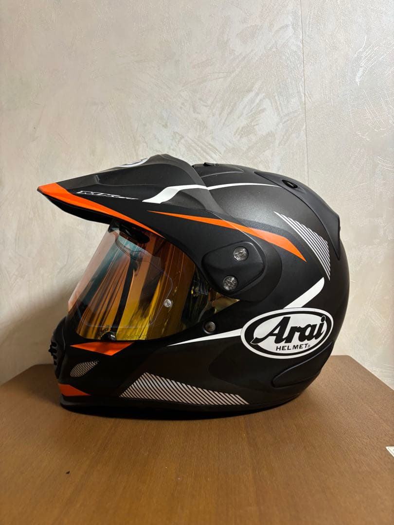 Arai オフロードヘルメット　tour cross 3ブラック/オレンジ