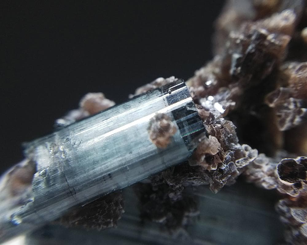 306 エルバイト トルマリン with レピドライト＆クォーツ ブラジル産