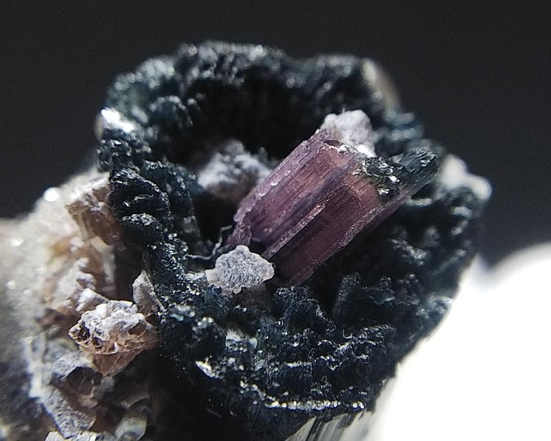 306 エルバイト トルマリン with レピドライト＆クォーツ ブラジル産