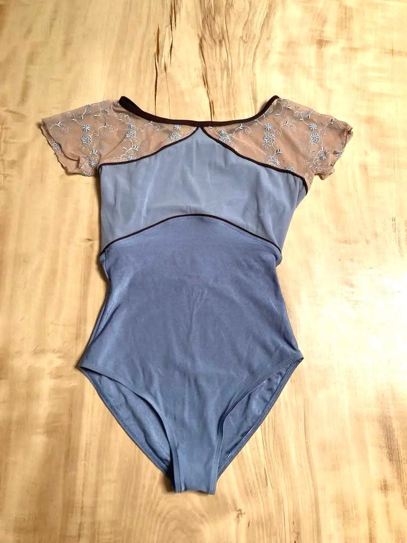 デラロミラノ　アルテミデレオタード　M