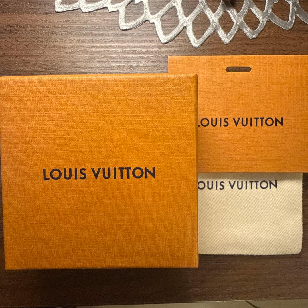 ルイヴィトン　ブレスレットパールエディション