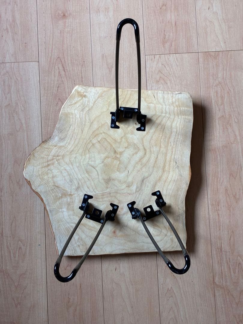 「香る癒やし」国産楠の一枚板サイドテーブル｜北欧・和モダンに合う無垢材