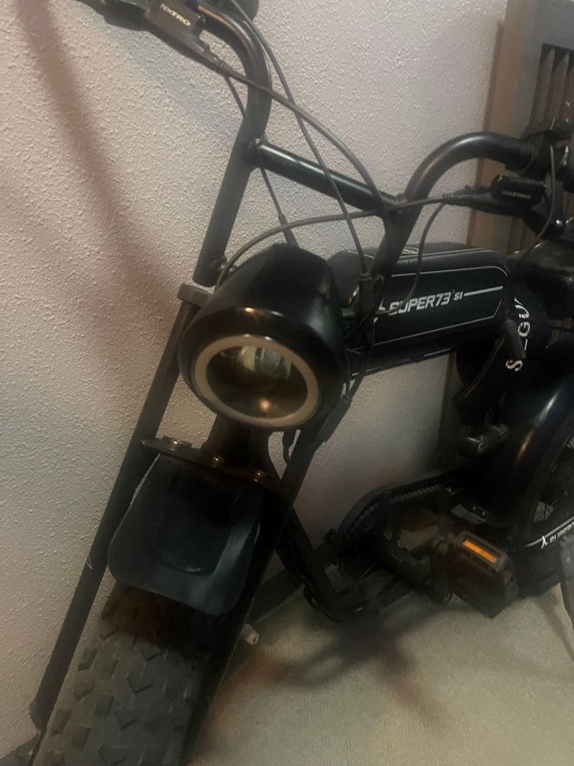 自転車本体 super73