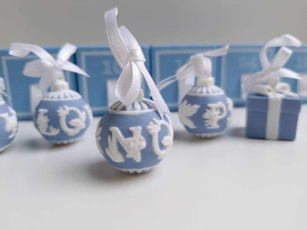 ウェッジウッド　アドベントカレンダー　バラ　5種