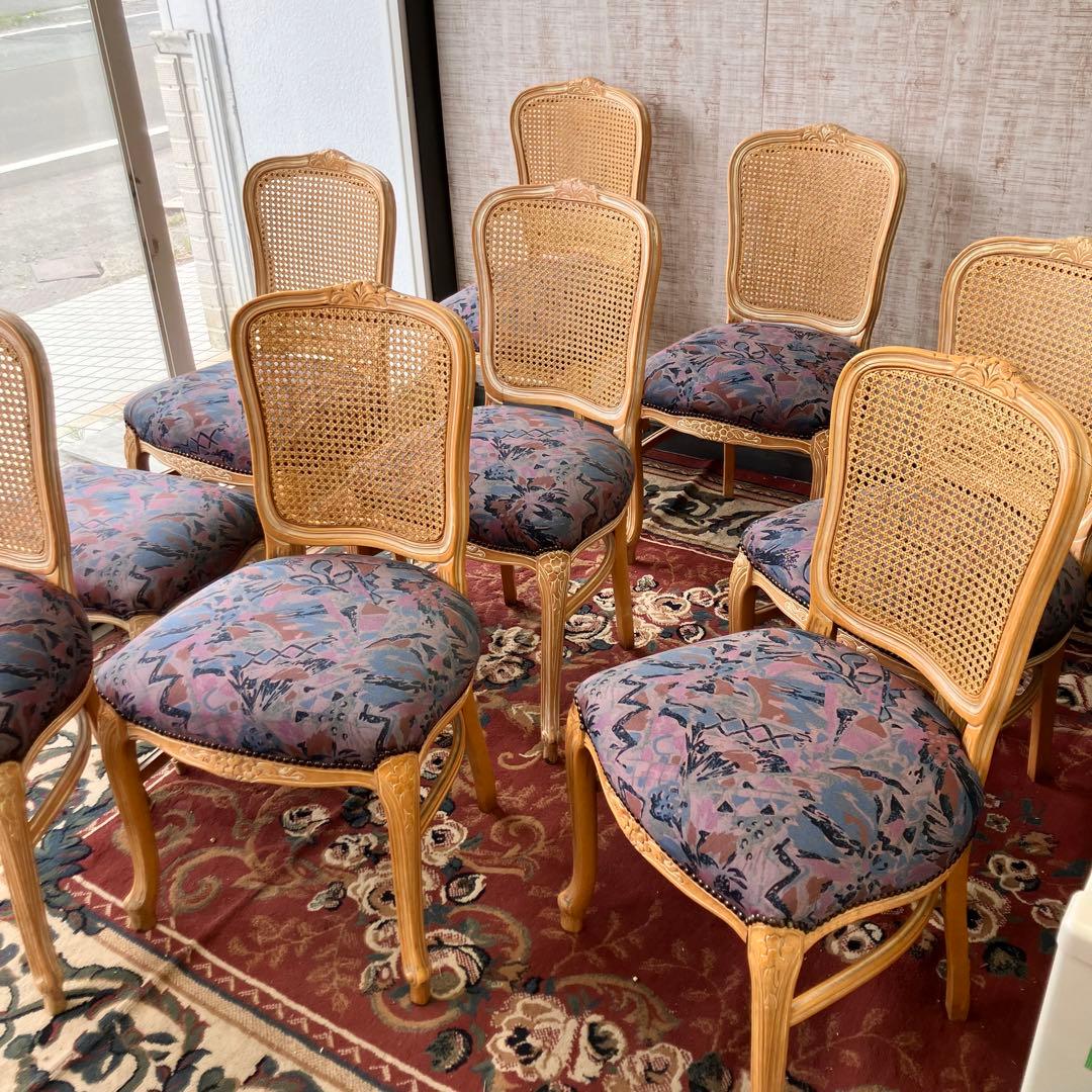 g9 イタリア家具 花柄彫刻 リベット打ちダイニングチェア 木製椅子 ビンテージ