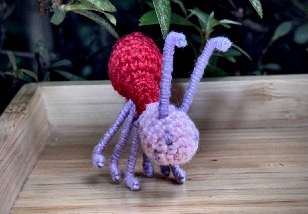 ハンドメイド クロシェ編み アリ 5体セット インテリア アート作品