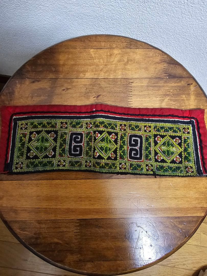 黒 モン族　襟　藍染　インディゴ　刺繍　ハンドメイド　9点