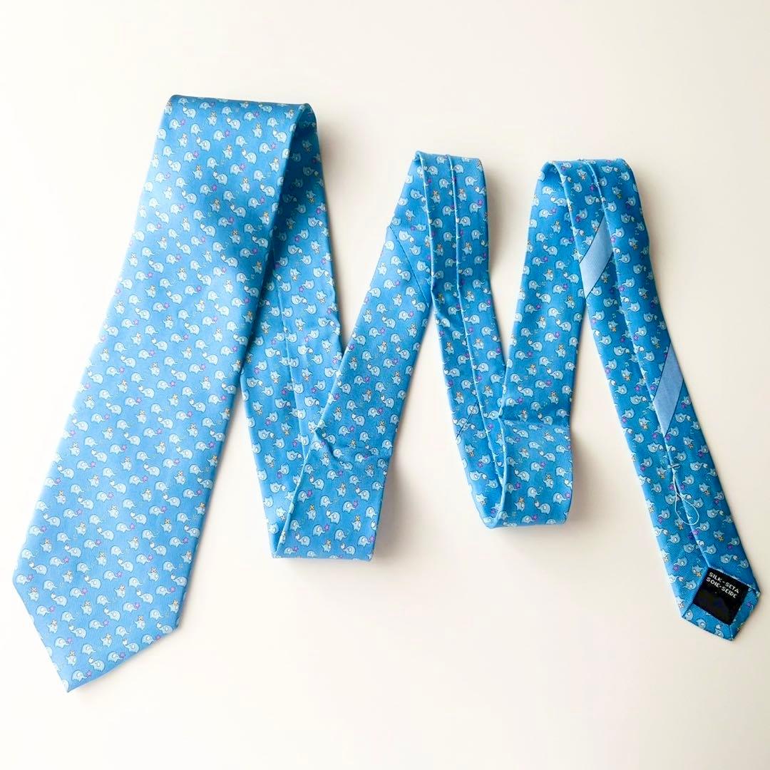 【未使用】フェラガモ シルクネクタイ 小象モチーフゾウ柄総柄 ライトブルー