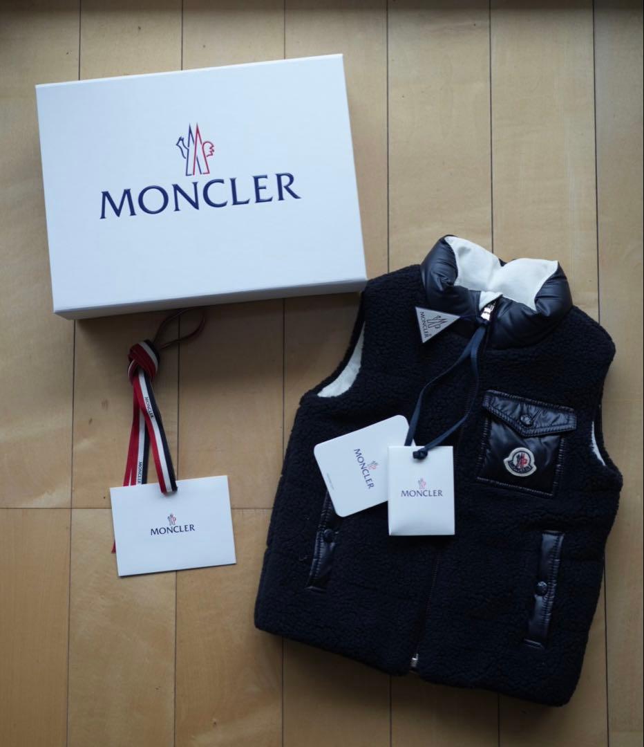 MONCLER ダウンベスト キッズ、ベビー　18M-24M