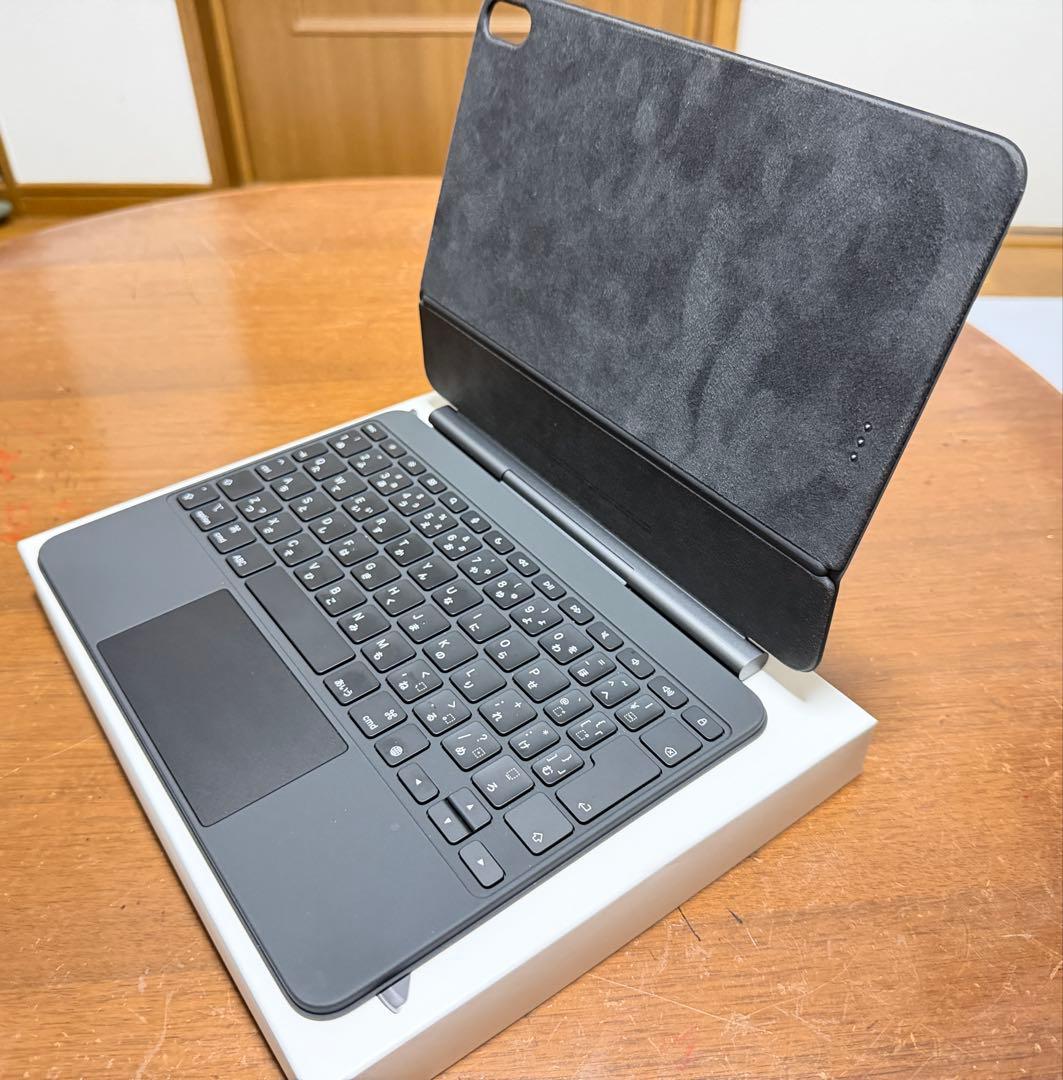 pemiPad Air 11インチ(M3)用　Magic Keyboard