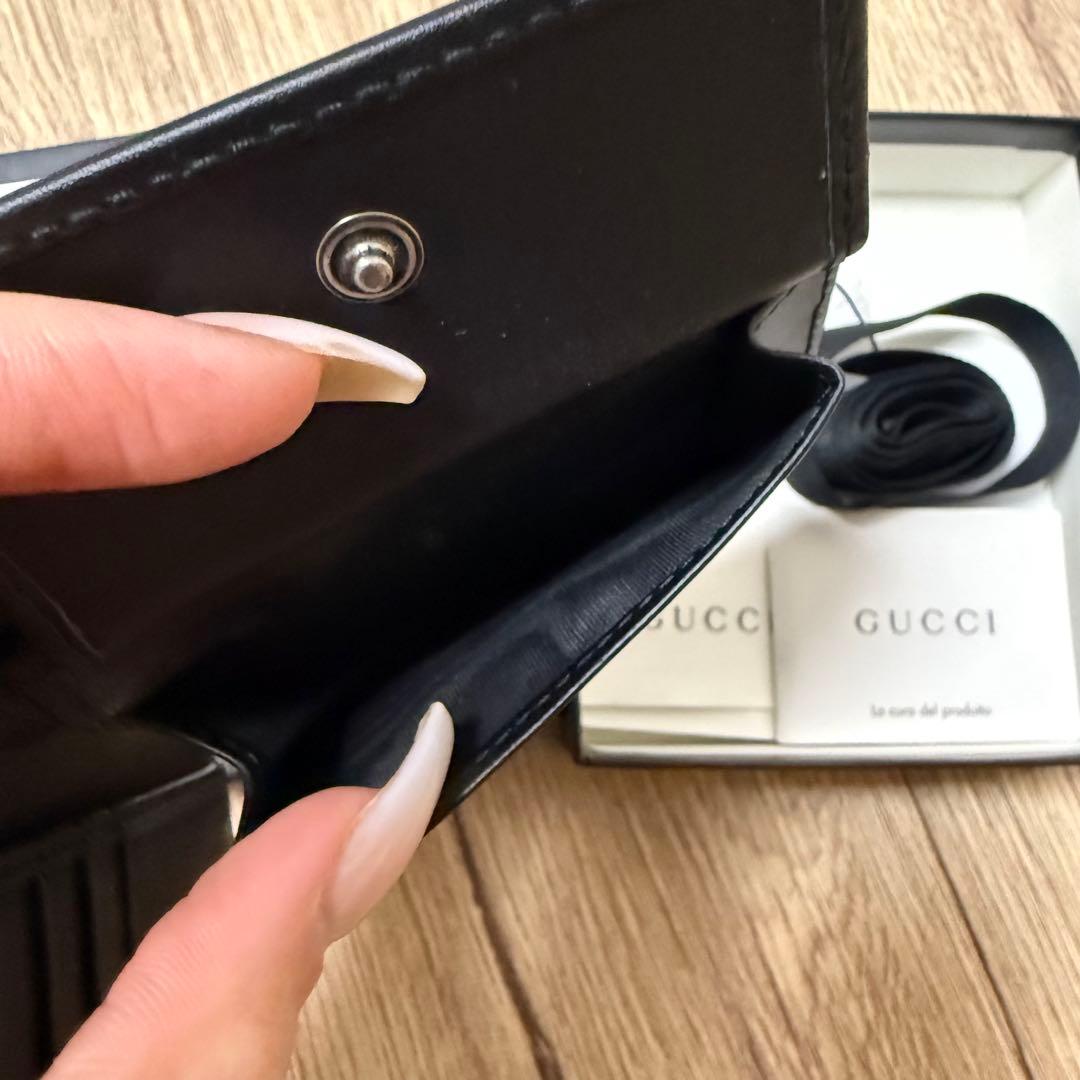 GUCCI スネーク柄 2つ折り財布