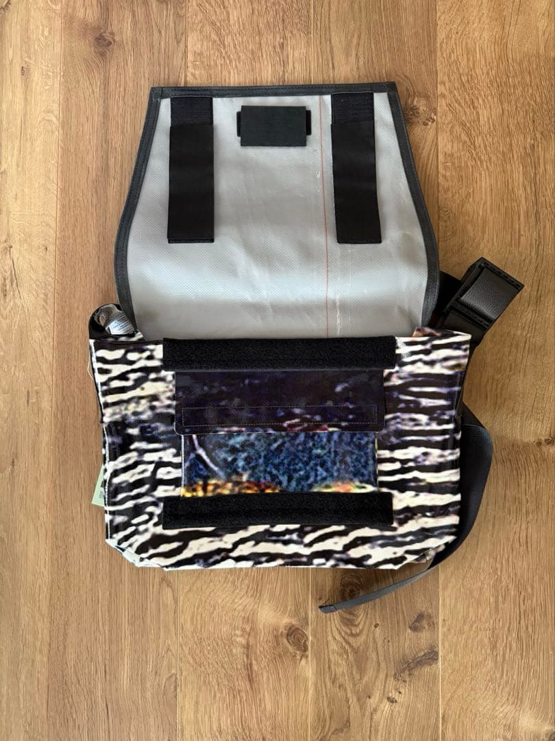 FREITAG F14 DEXTER 転写