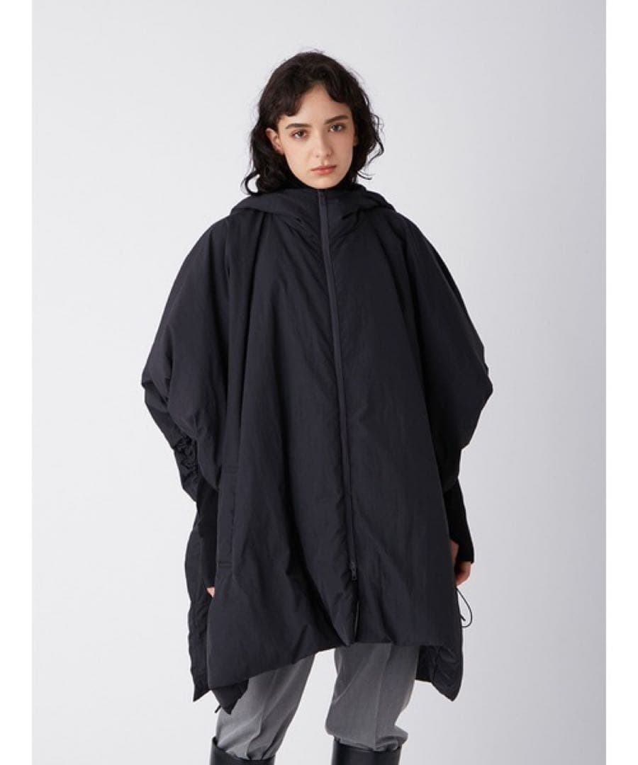 【美品】Mila Owen ダウンベスト ポンチョ　ホワイト　ミラオーウェン