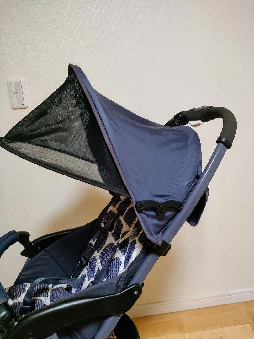 アップリカ　マジカルエアープラスAC　ベビーカー