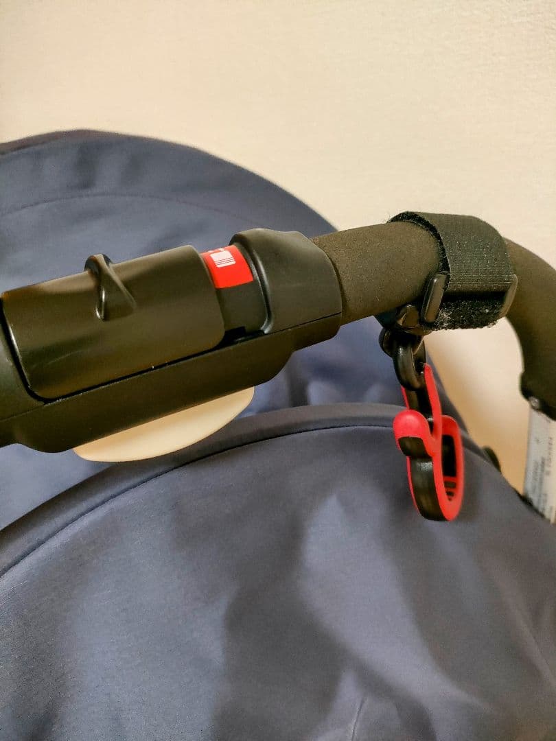 アップリカ　マジカルエアープラスAC　ベビーカー