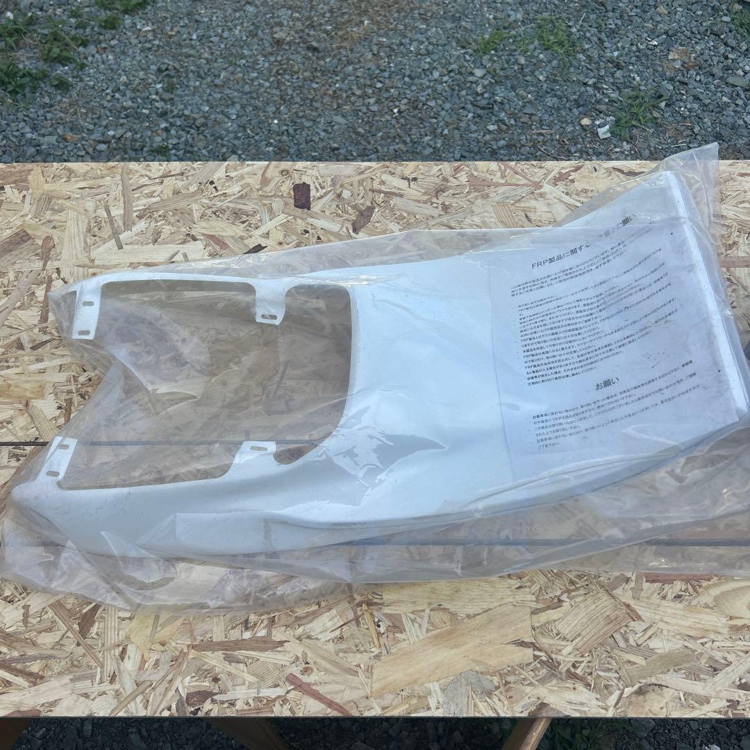 スーパーフォア　nc31 社外テール　未使用　未塗装