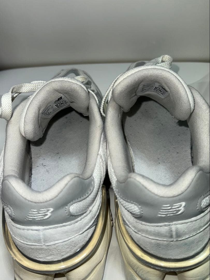 newbalance U9060 24cm ホワイト