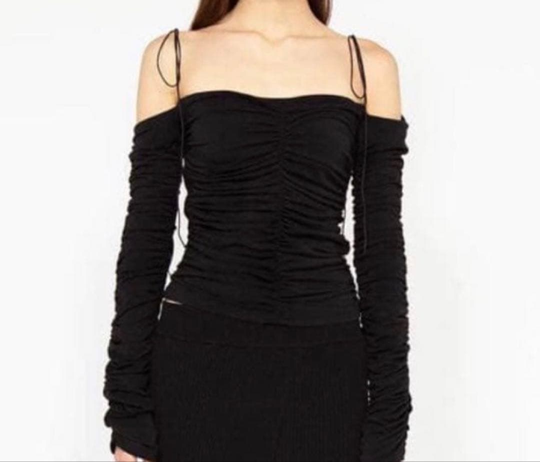 determ オフショルトップス　デターム