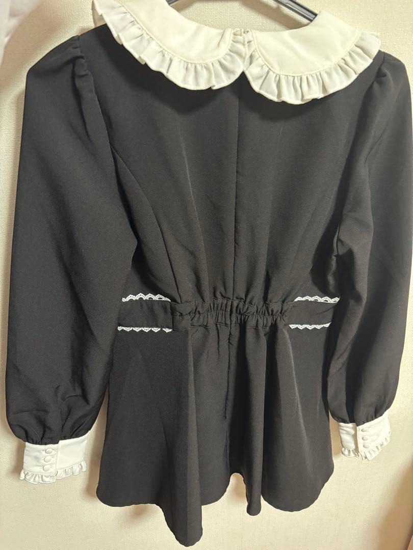 pium ビジューカラードーリーセットアップ ブラック