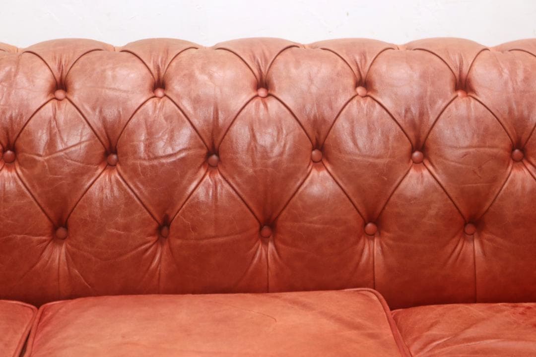イギリス DISTINCTIVE チェスターフィールド 3Pソファ ヴィンテージ