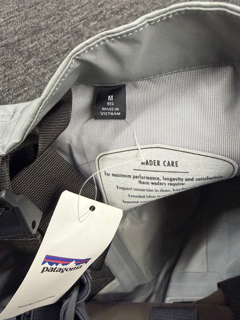 【未使用】パタゴニア　ウェーダー　SP16 0126 サイズM