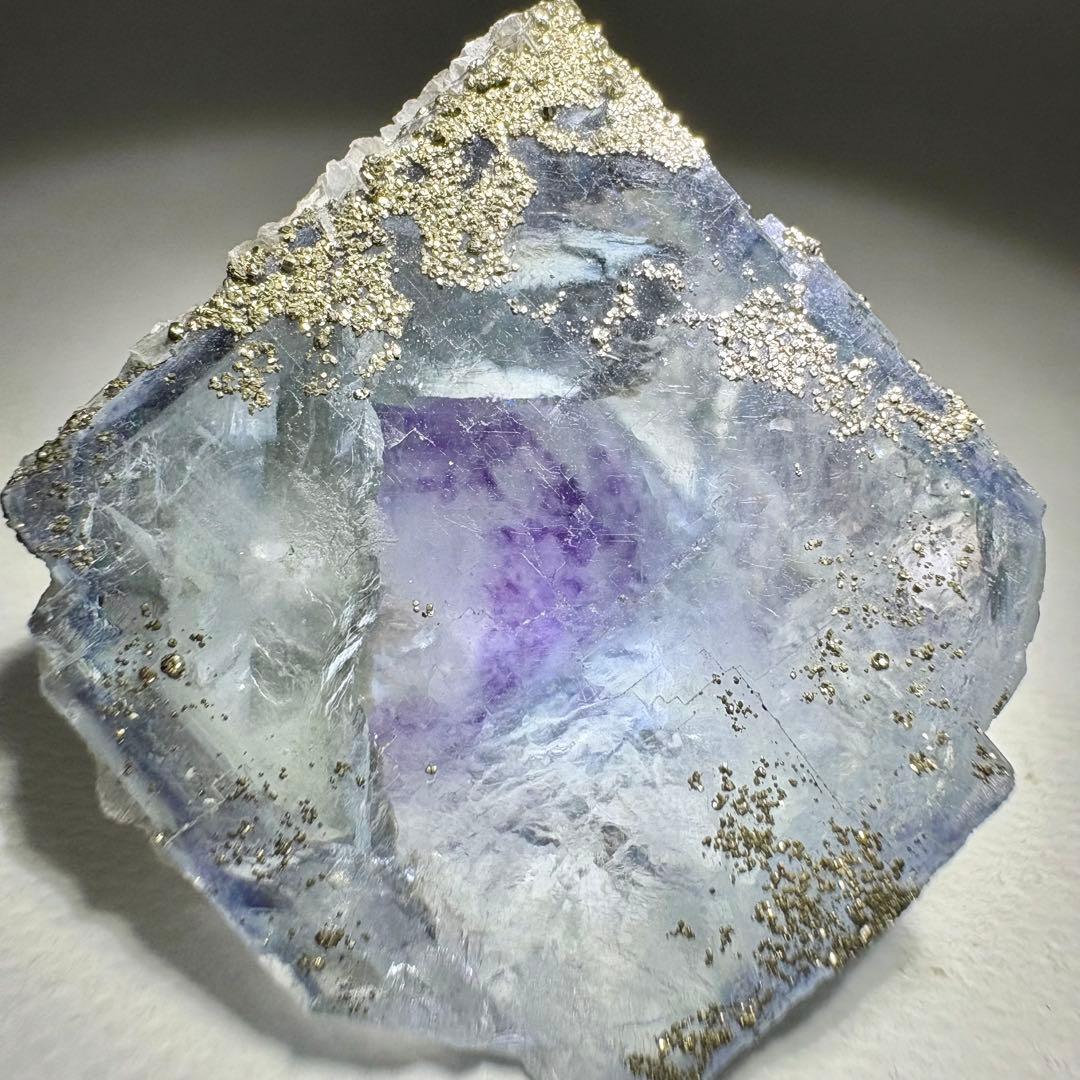 478 中国　ヤオガンシャン産　フローライト&パイライト