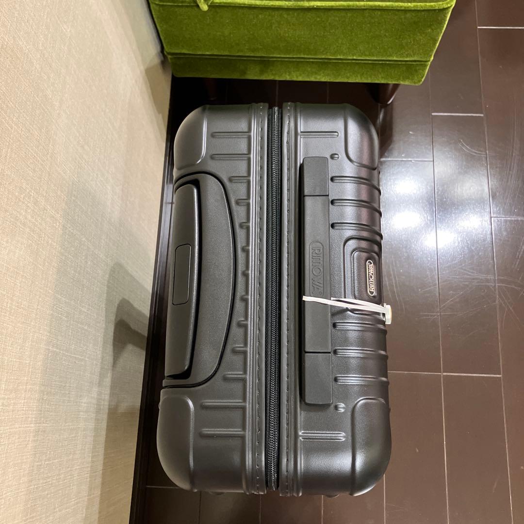 未使用　RIMOWA リモア　サルサ　マットブラック