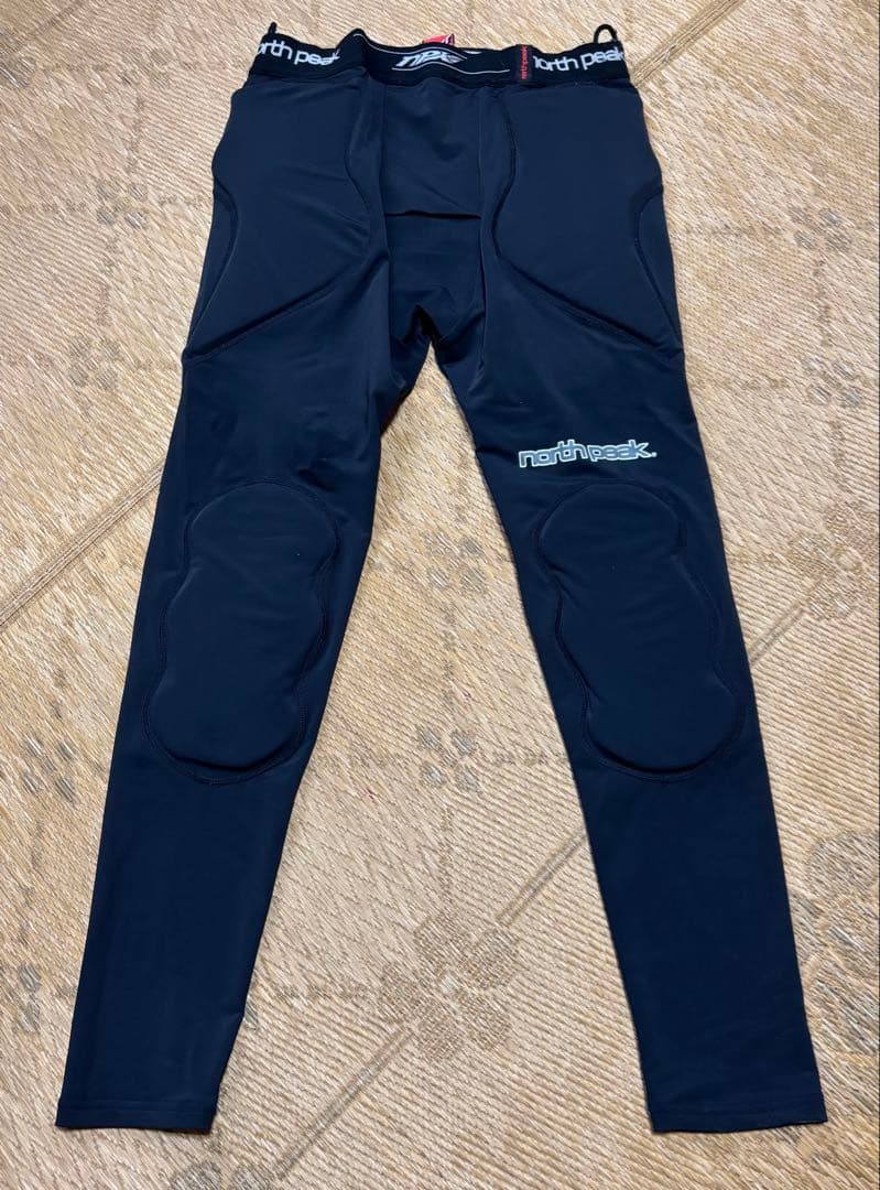 Quiksilver XL スノーボードウェア　上下セット＋α