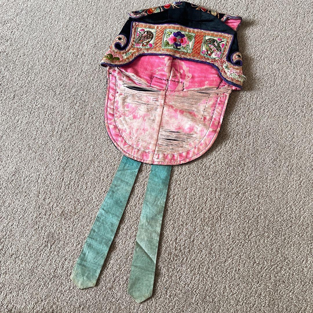 中国　アンティーク　1900年代初期　伝統的な刺繍帽子　希少　骨董