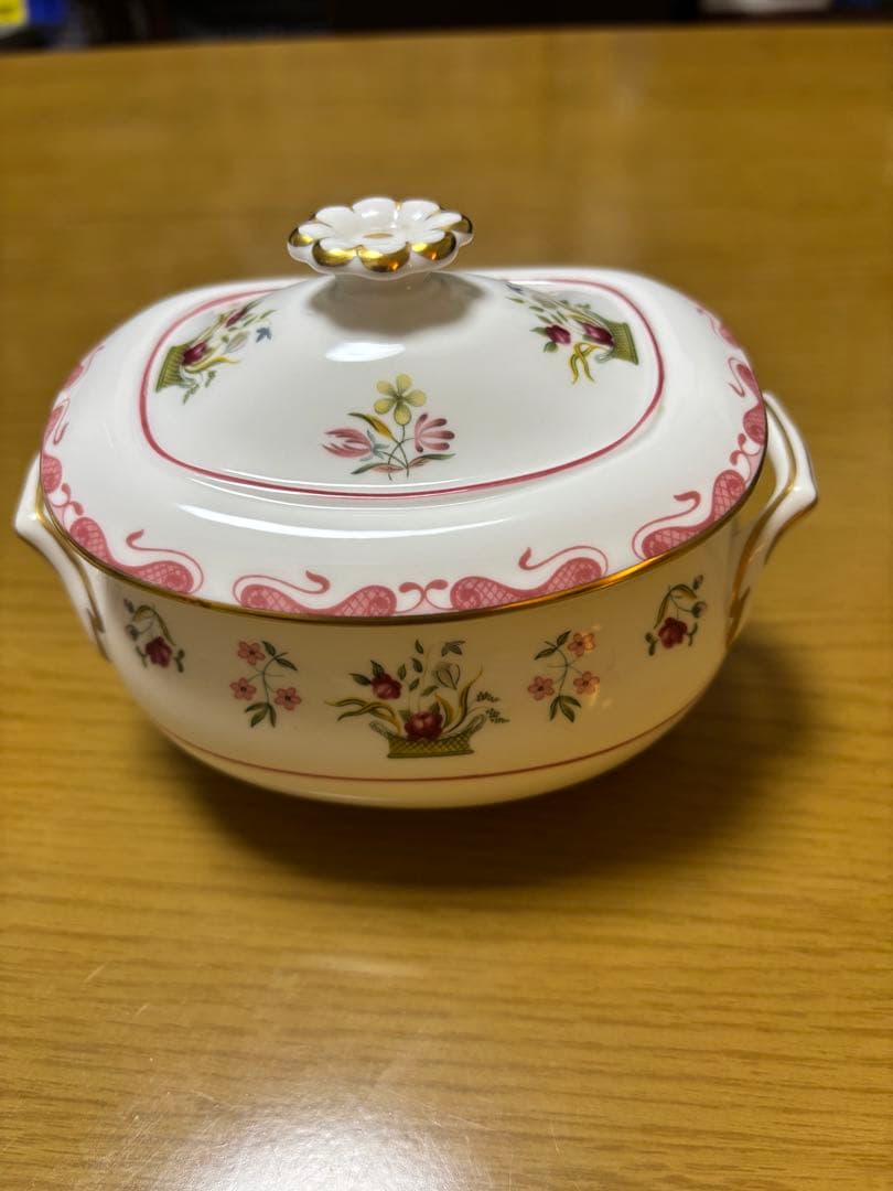 ウェッジウッドビアンカティーセット6客