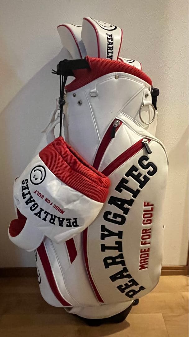 パーリーゲイツ　キャディバック　ホワイト&レッド　スマイル　ヘッドカバー　セット