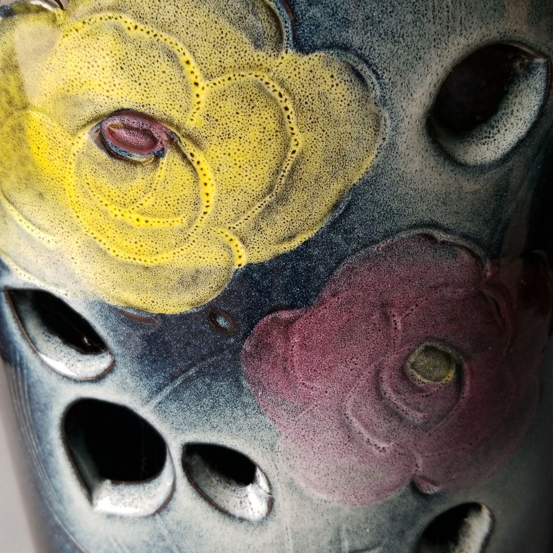 信楽焼傘立て  花絵彫 高さ４３cm