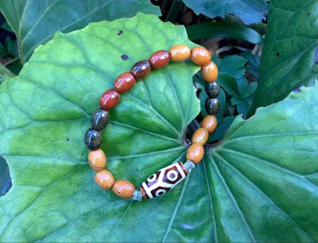 ✳️台湾上肯製　亀甲赤龍紋天珠*赤龍紋天珠玉*奈留島水晶　本物瑪瑙　鑑別書付‼️