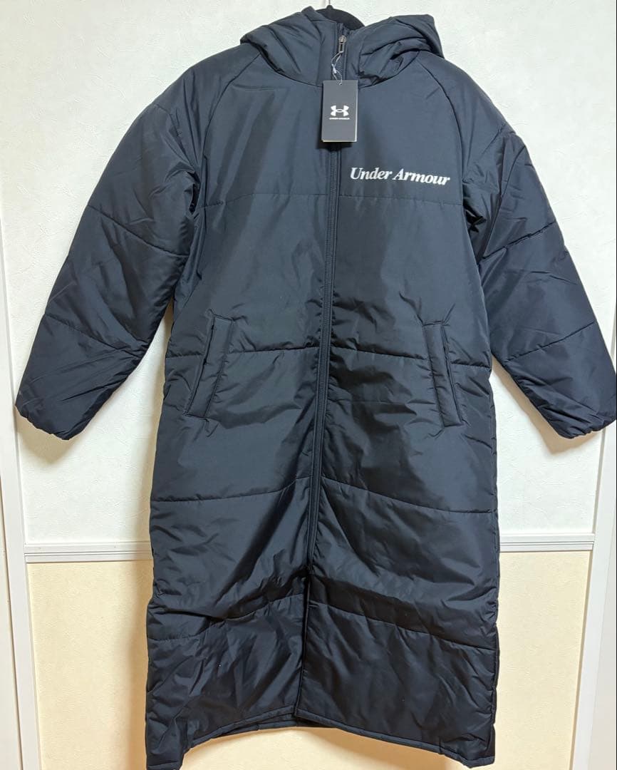 Under Armour ブラック ロングコートアンダーアーマー Lサイズ　女性