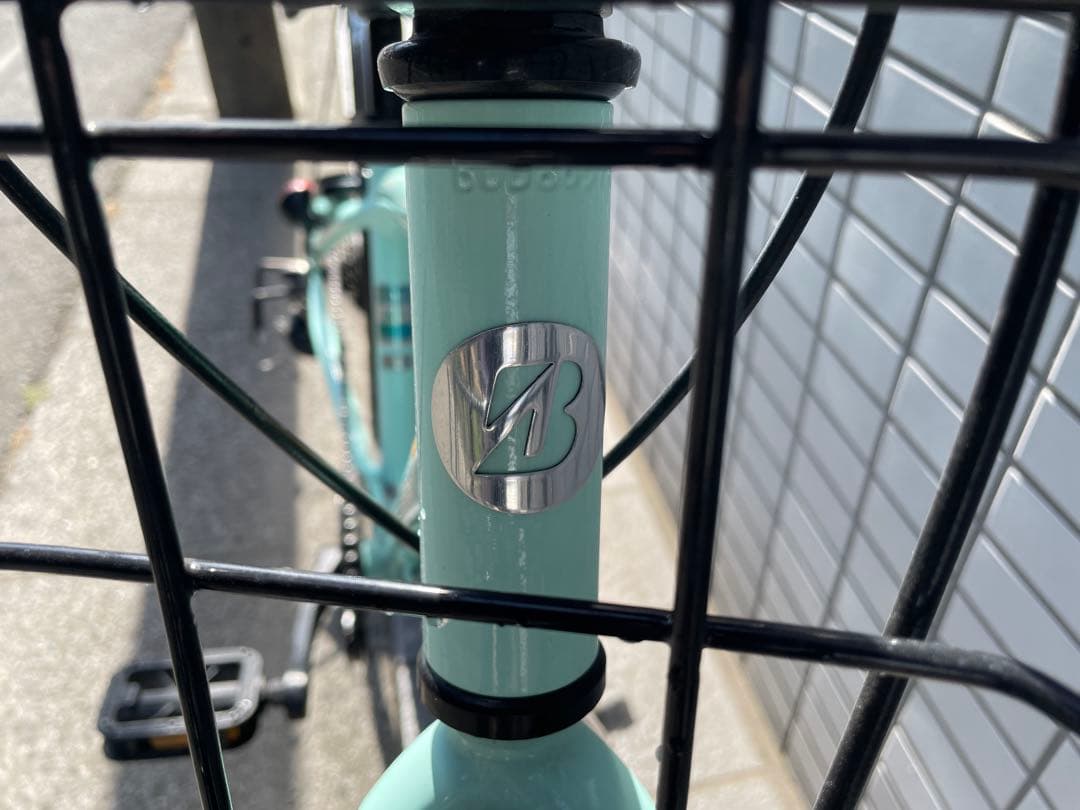 kirarin 　美品　SCHLEIN ミストグリーン 自転車 24インチ