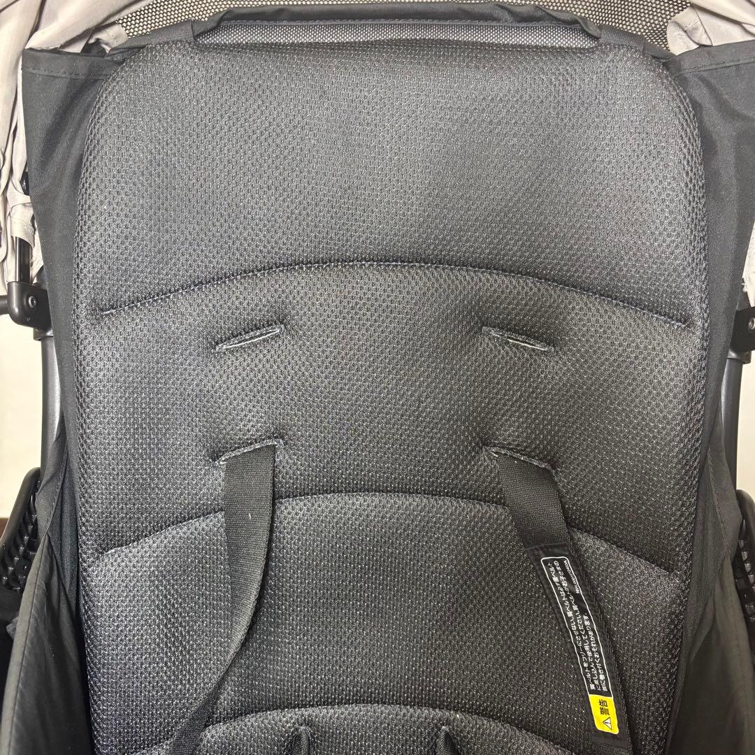 aprica アップリカ　マジカルエアーフリー　B レザー　美品　2183521