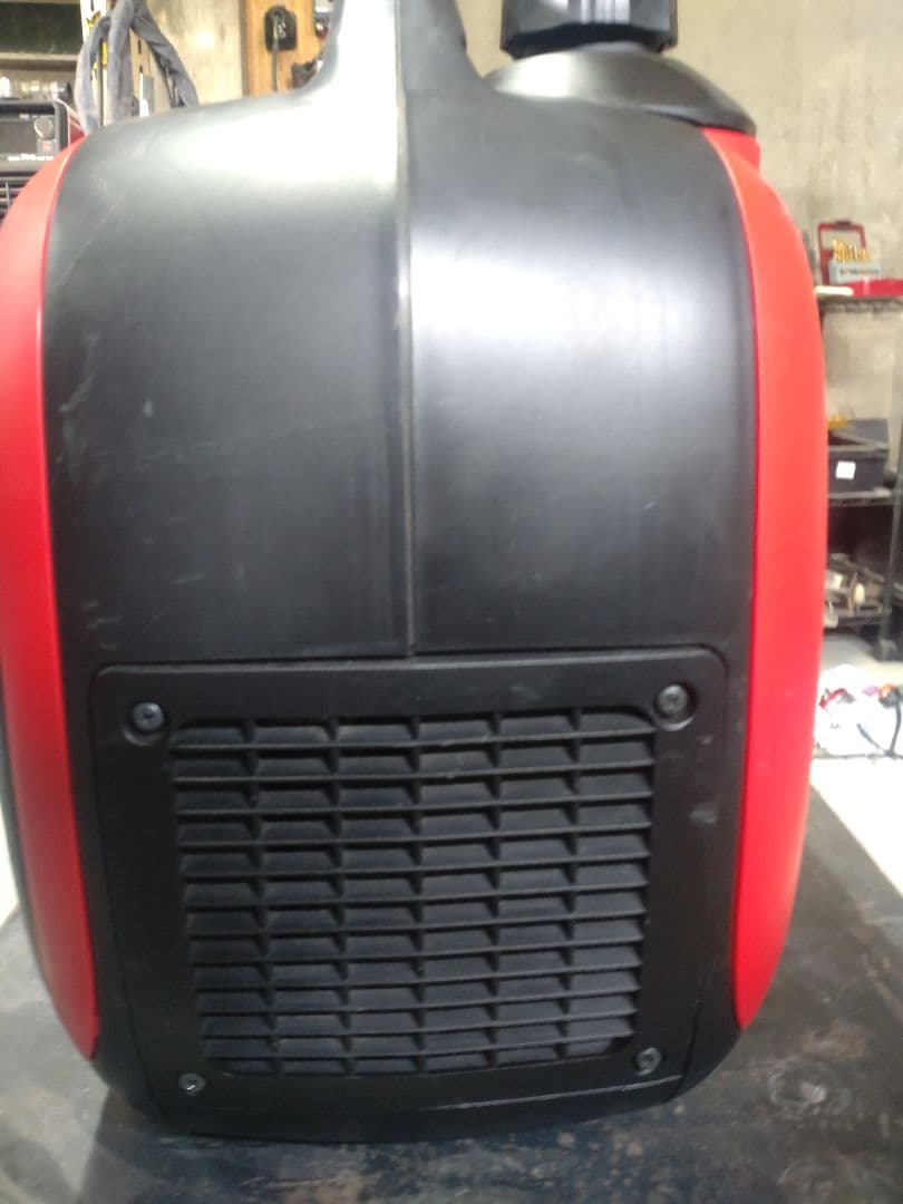 iEG1600M　新ダイワ　shindaiwa　インバーター発電機