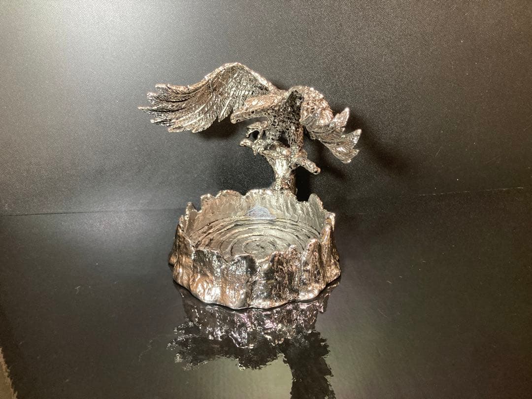 チタン製 鷲 彫刻 小物入れ アンティーク インテリア 置物