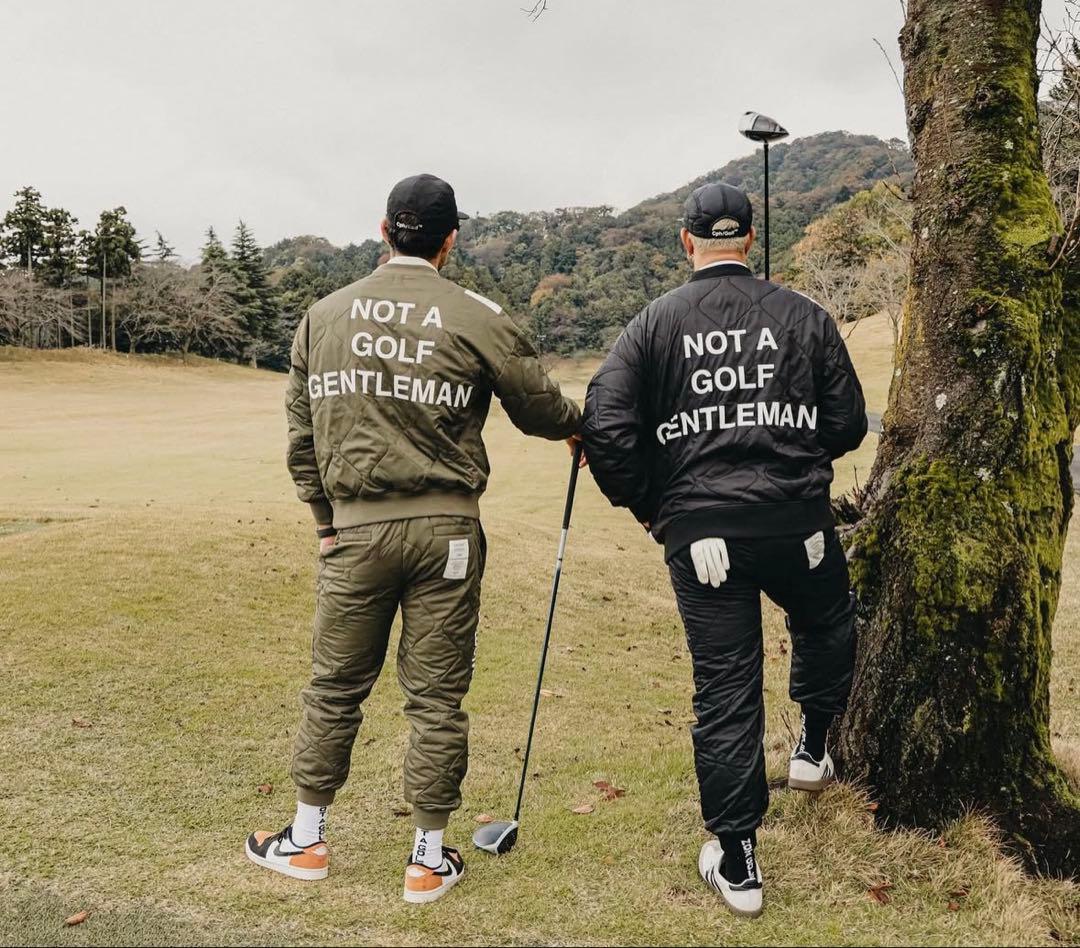 キャプテンズヘルムゴルフ　キルティングウォーム ジャケット パンツセット