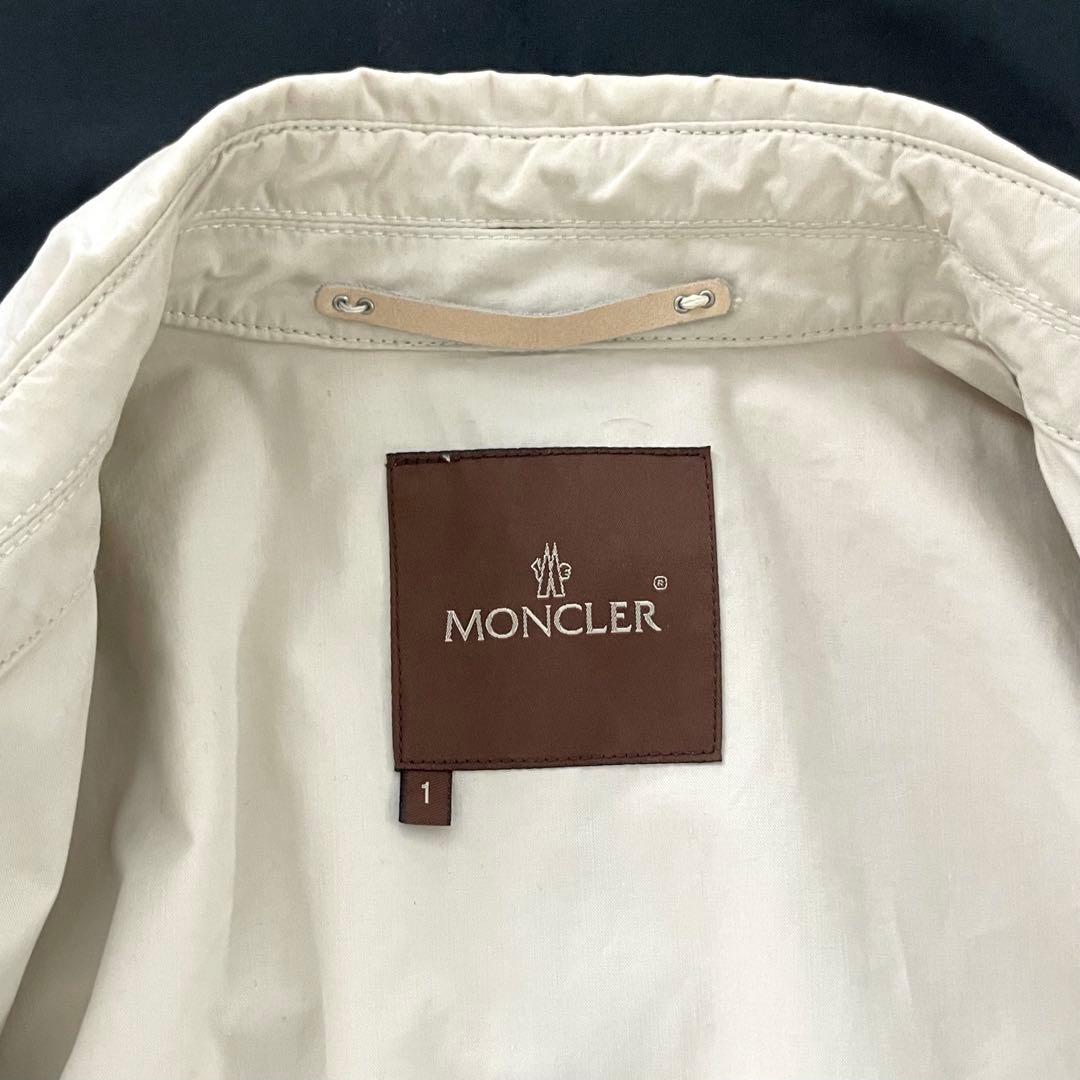 モンクレール ステンカラーコート 比翼 ベージュ ロング丈 1