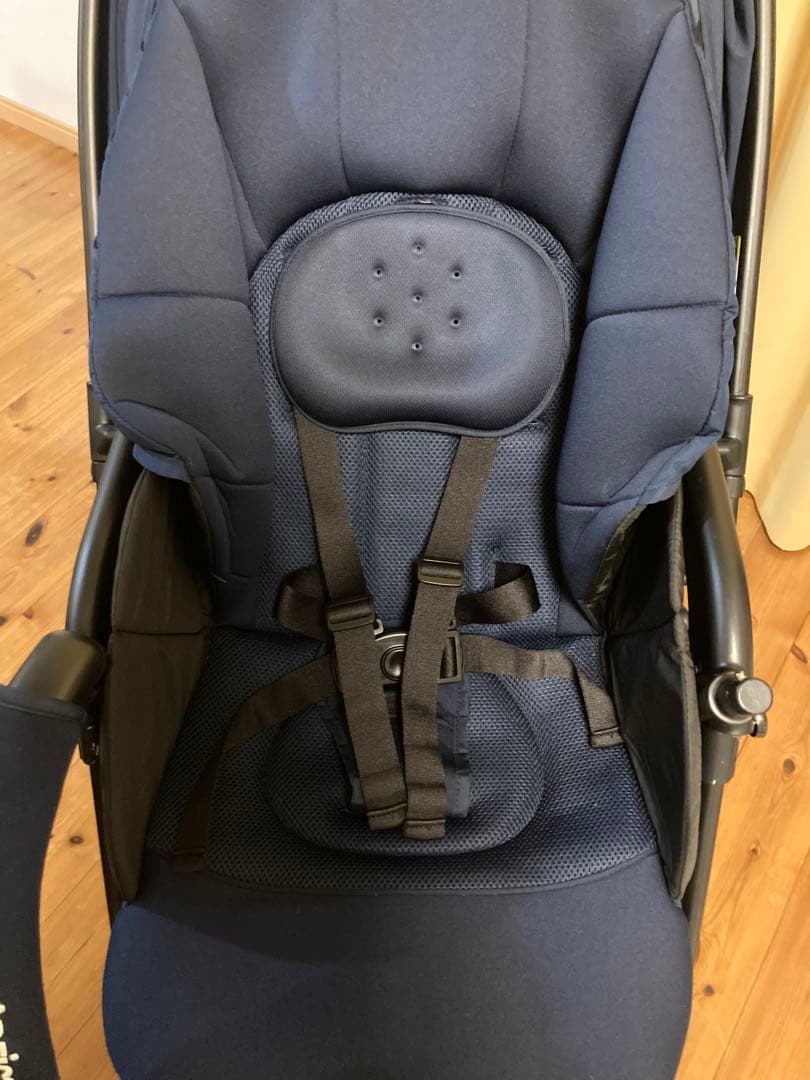 【おまけ付き】Aprica カルーンエアー　メッシュ AB型　ネイビー