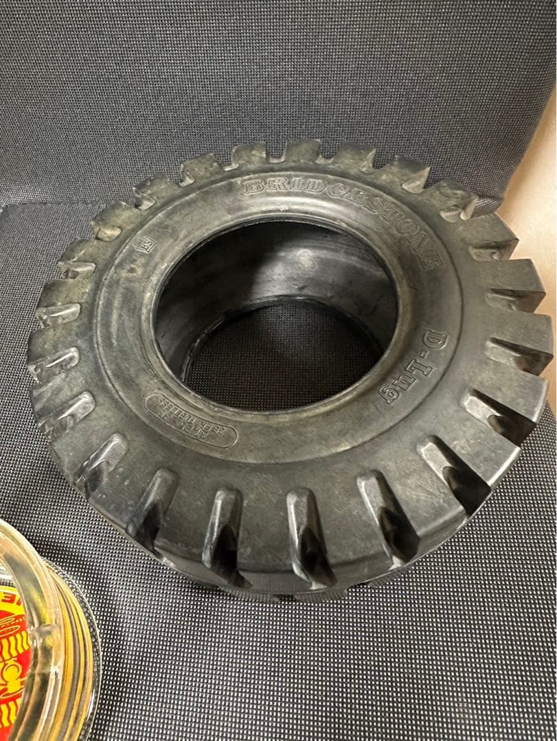 【アメリカン雑貨 】ブリヂストンタイヤの灰皿