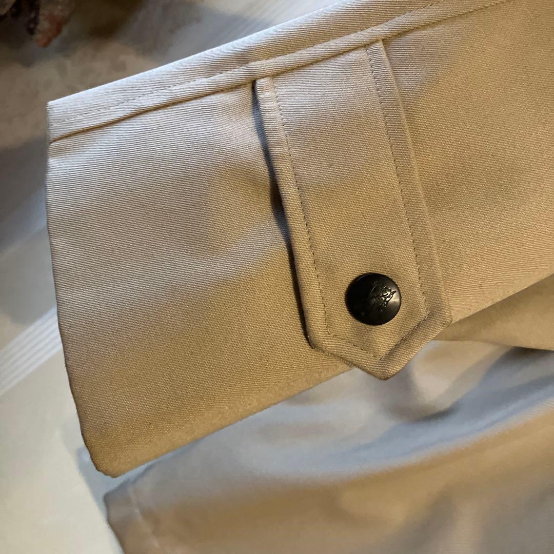 バーバリー　ベージュ ショートコート フード付き