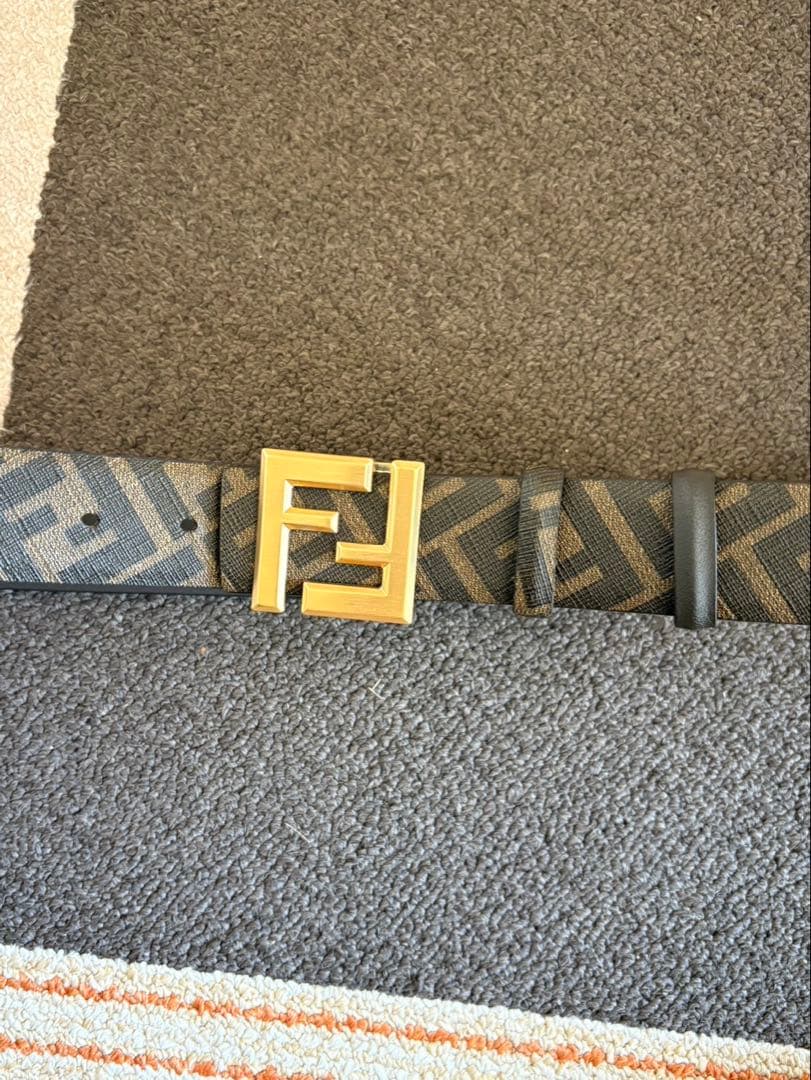 FENDI フェンディベルト