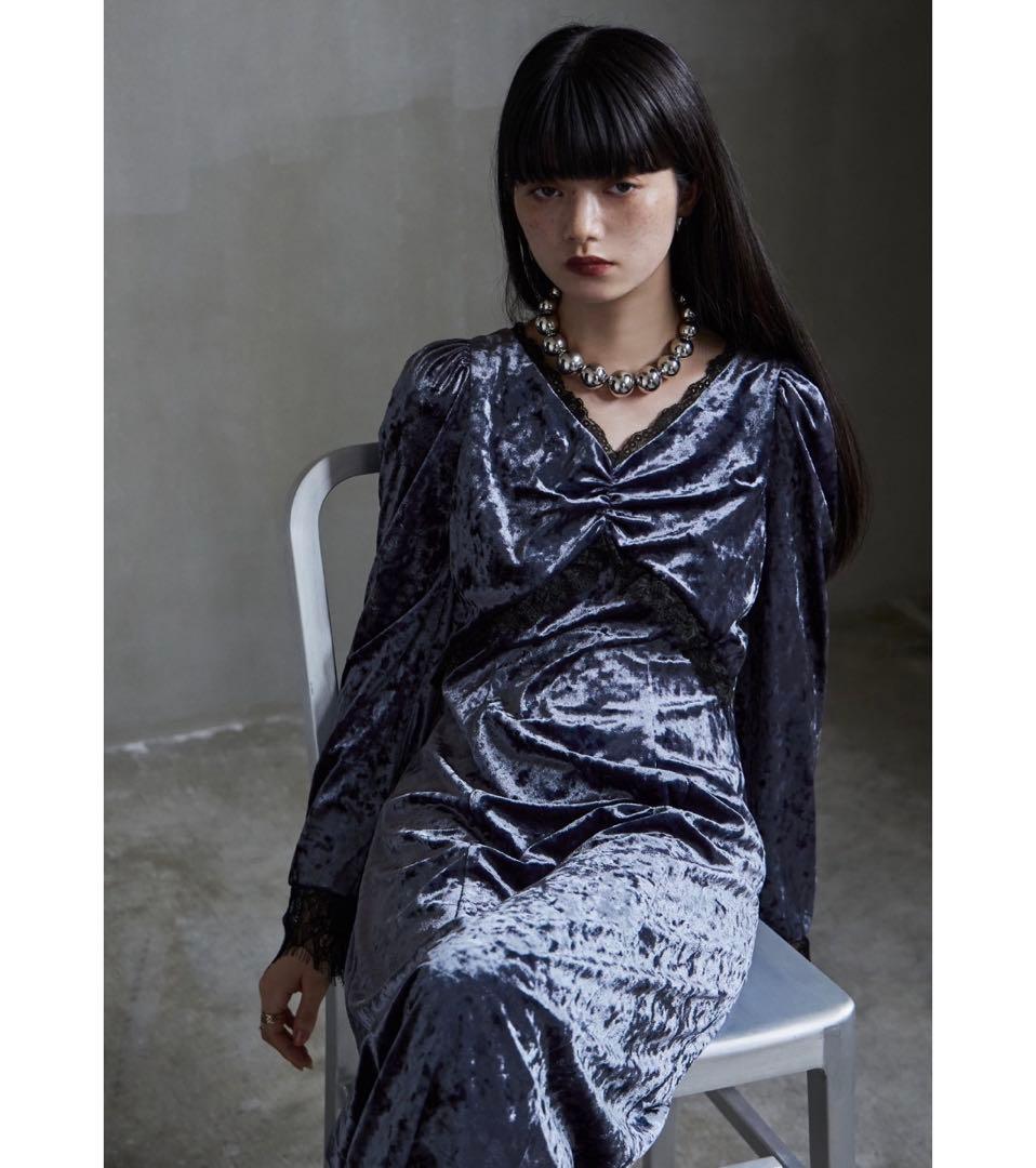 etoll. クラッシュベロアランジェリー風ドレス 最終値下げ