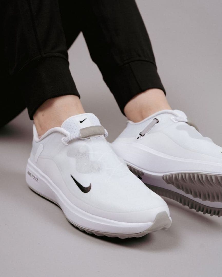 【新品未使用・箱入】NIKEナイキ/レディースゴルフシューズ【定価16500円】