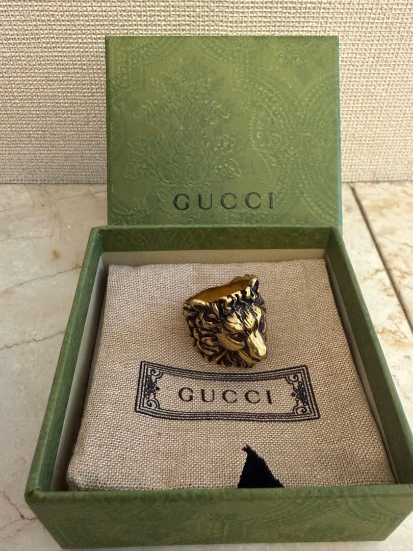 GUCCI ライオンヘッドリング