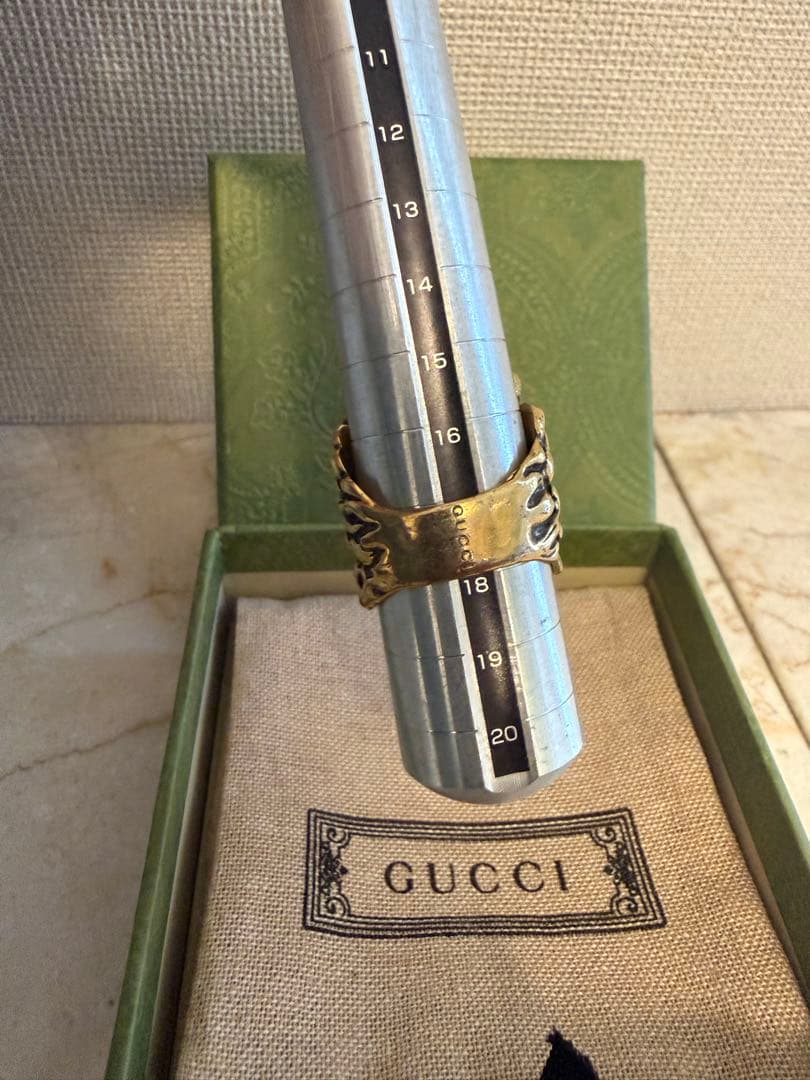 GUCCI ライオンヘッドリング