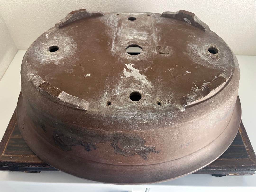 中国盆器 中国宜興 周寶山「周寶山絵紫泥墨絵山水図外縁下帯段足楕円鉢」泥味最高