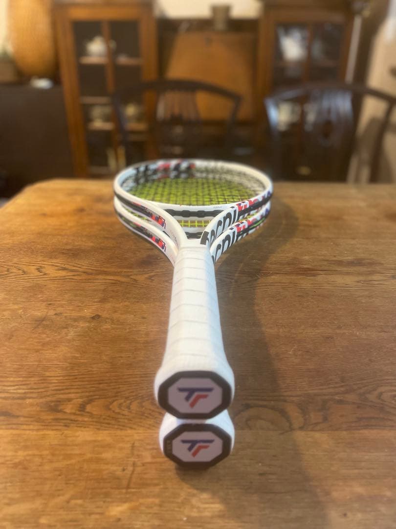 【2本セット】テクニファイバー TF40 315g 2022 18×20 G3